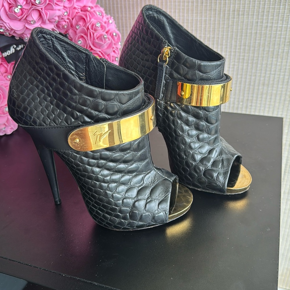 Giuseppe Zanotti heels